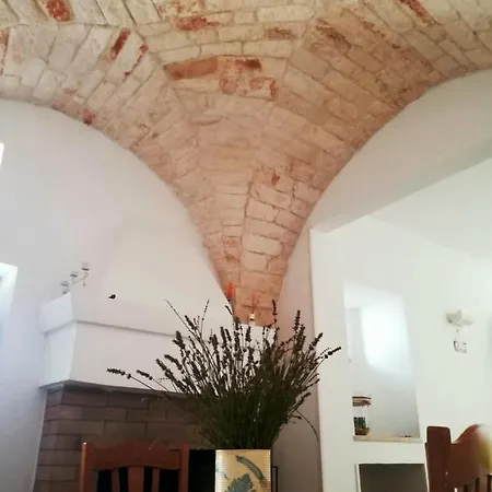 Maison Milleottocento צ'יסטרנינו