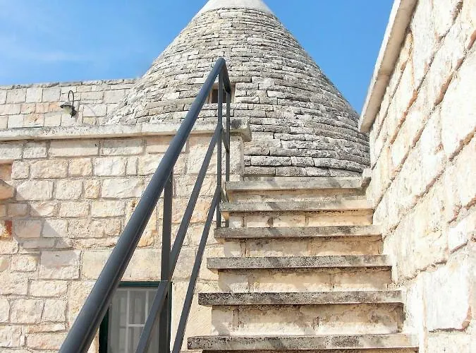 בית נופש Maison Milleottocento צ'יסטרנינו